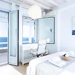 Beachfront Luxury Santa Barbara Willa *