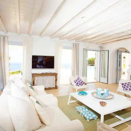 Beachfront Luxury Santa Barbara Villa Ano Mera