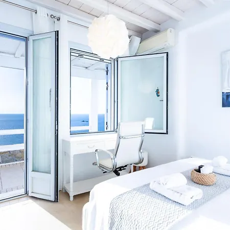 Santa Barbara Villa *