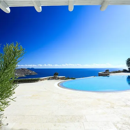 Beachfront Luxury Santa Barbara Ano Mera